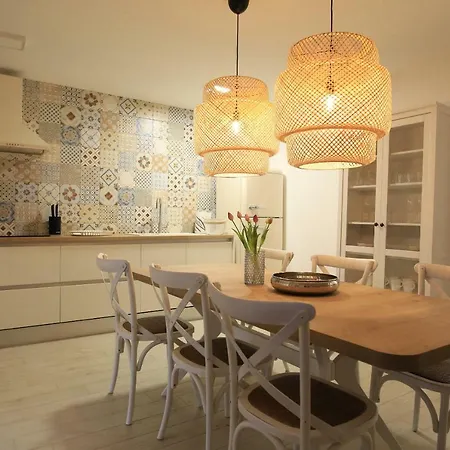 Niviga 马卡尔斯卡